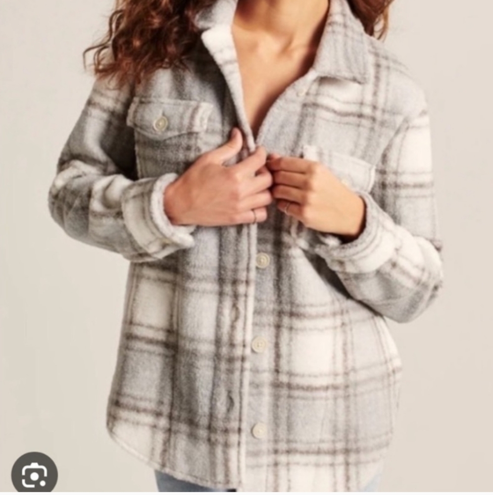 Abercrombie & Fitch Gray and White Plaid Jacket